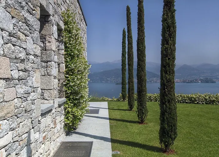 Camilla Villa Stresa