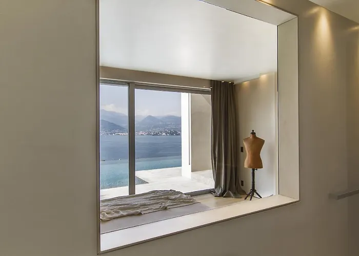 Camilla Βίλα Στρέσα