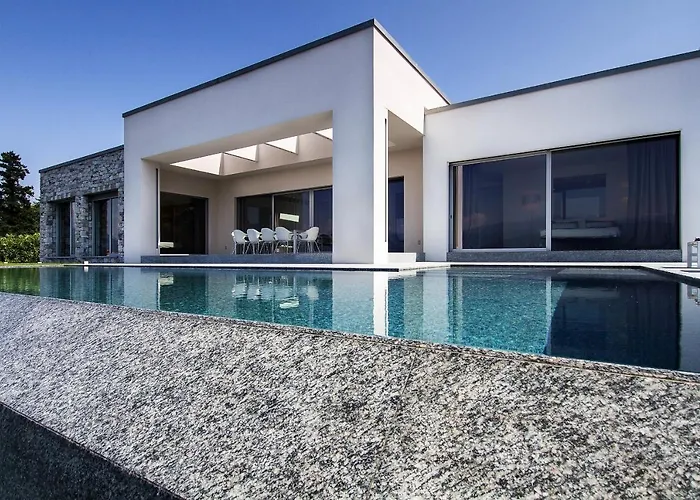 Camilla Willa Stresa